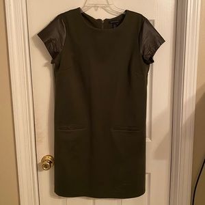 Tommy Hilfiger olive green large shift dress